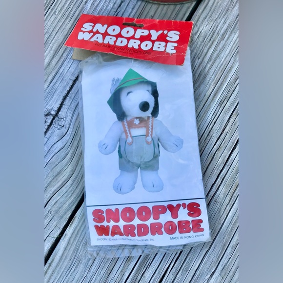 Lot Vintage PEANUTS Snoopy Charlie Brown & Gang Toys Figures Tin Outfit 50s 60s - Picture 2 of 13